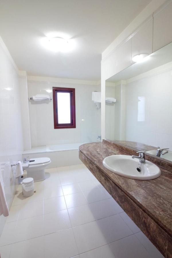Hotel Torques Bergondo Ngoại thất bức ảnh