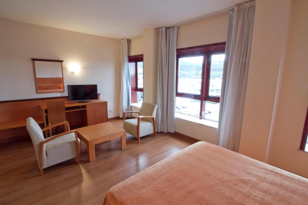 Hotel Torques Bergondo Ngoại thất bức ảnh