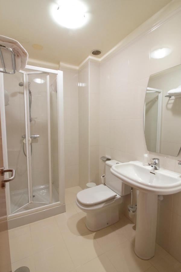 Hotel Torques Bergondo Ngoại thất bức ảnh