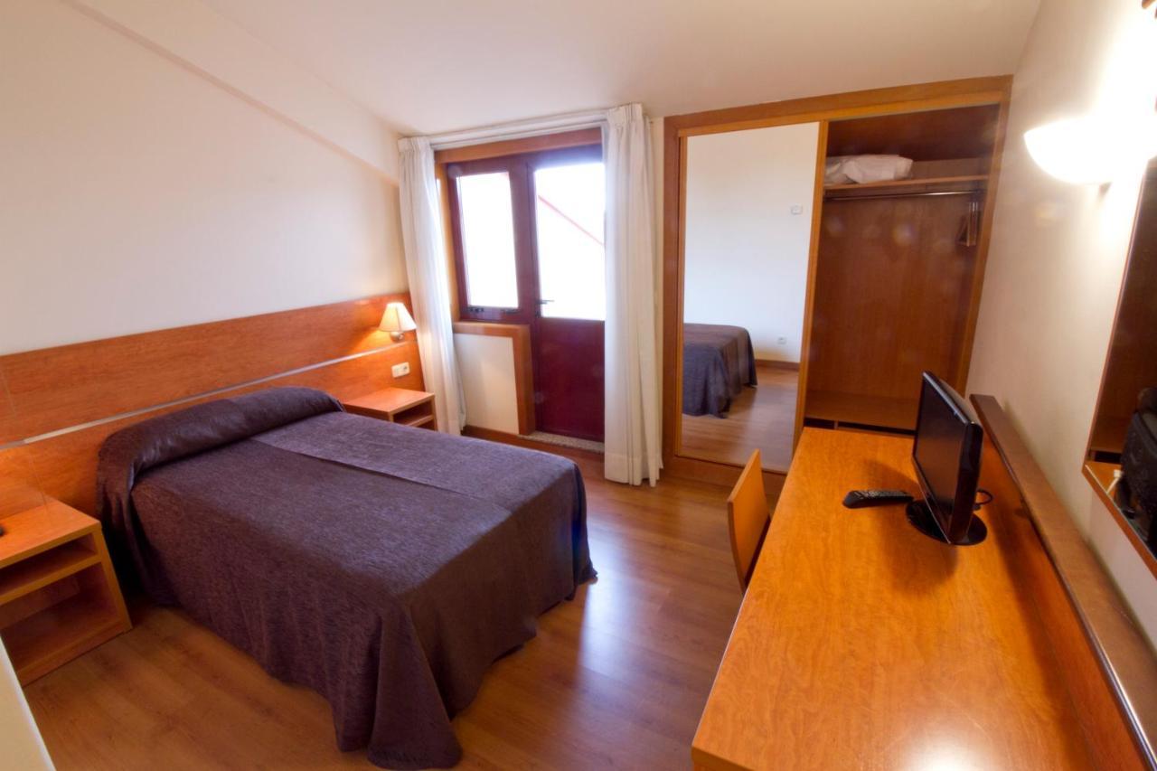 Hotel Torques Bergondo Ngoại thất bức ảnh