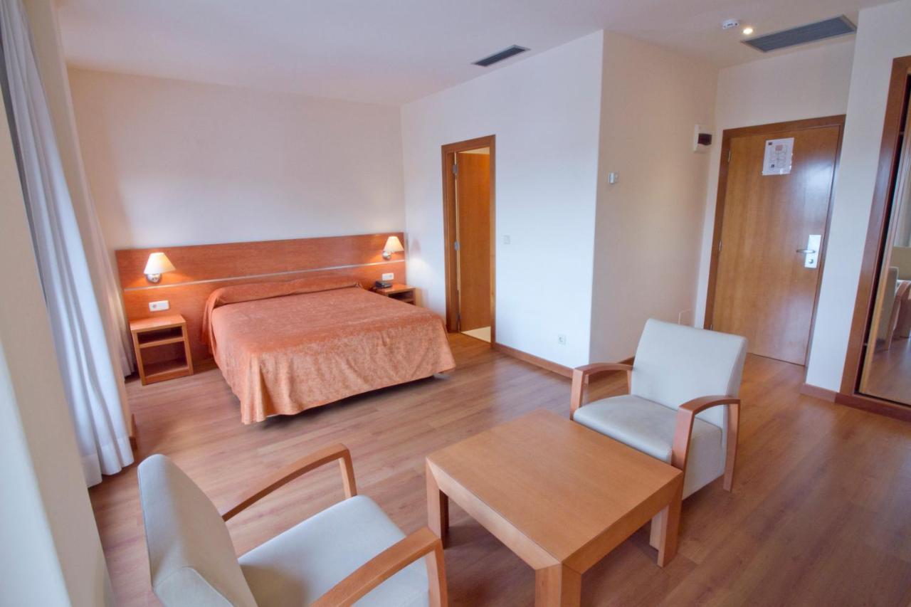 Hotel Torques Bergondo Ngoại thất bức ảnh