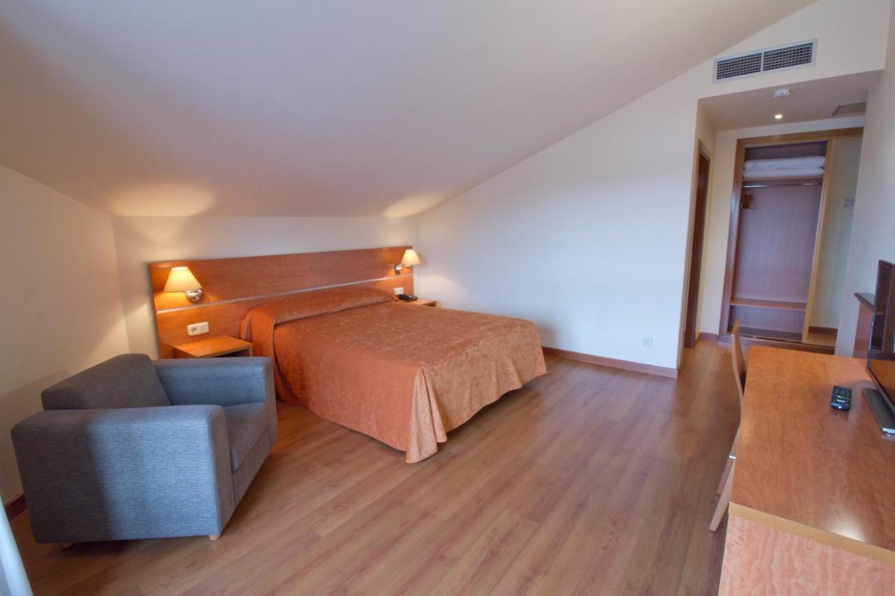 Hotel Torques Bergondo Ngoại thất bức ảnh